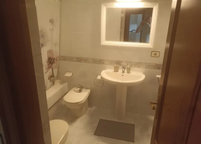 アパート Piso Centro サンタマルタ・デ・オルティゲイラ